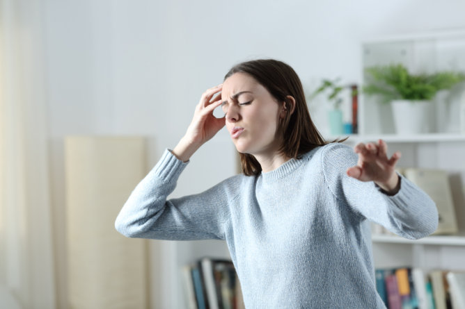 Illustration for the article: Migraine Headache Treatment in the USA